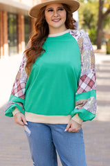 Emily – Plus Size Sky Blue Patchwork Raglan Sleeve Sweatshirt