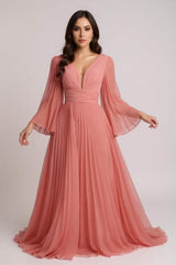 Carina - Elegant Pleated Dress with V-Neck