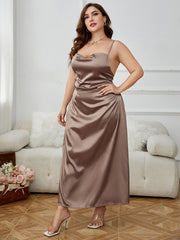 Alice - Plus Size Criss Cross Backless Maxi Dress