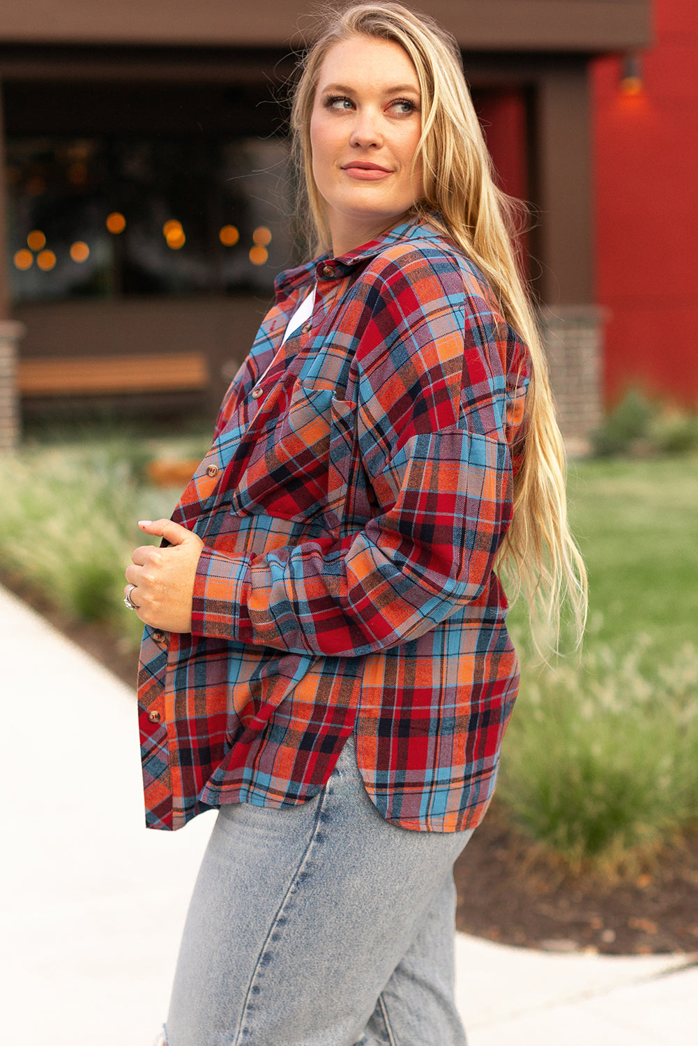 Mia – Plus Size Classic Plaid Button-Up Shirt with Turn-Down Collar