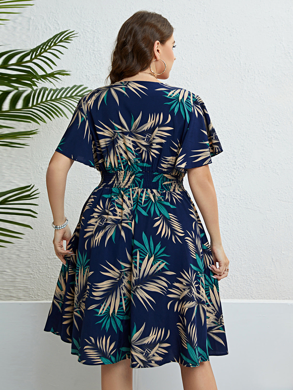 Solana - Plus Size Floral V-Neck Dress