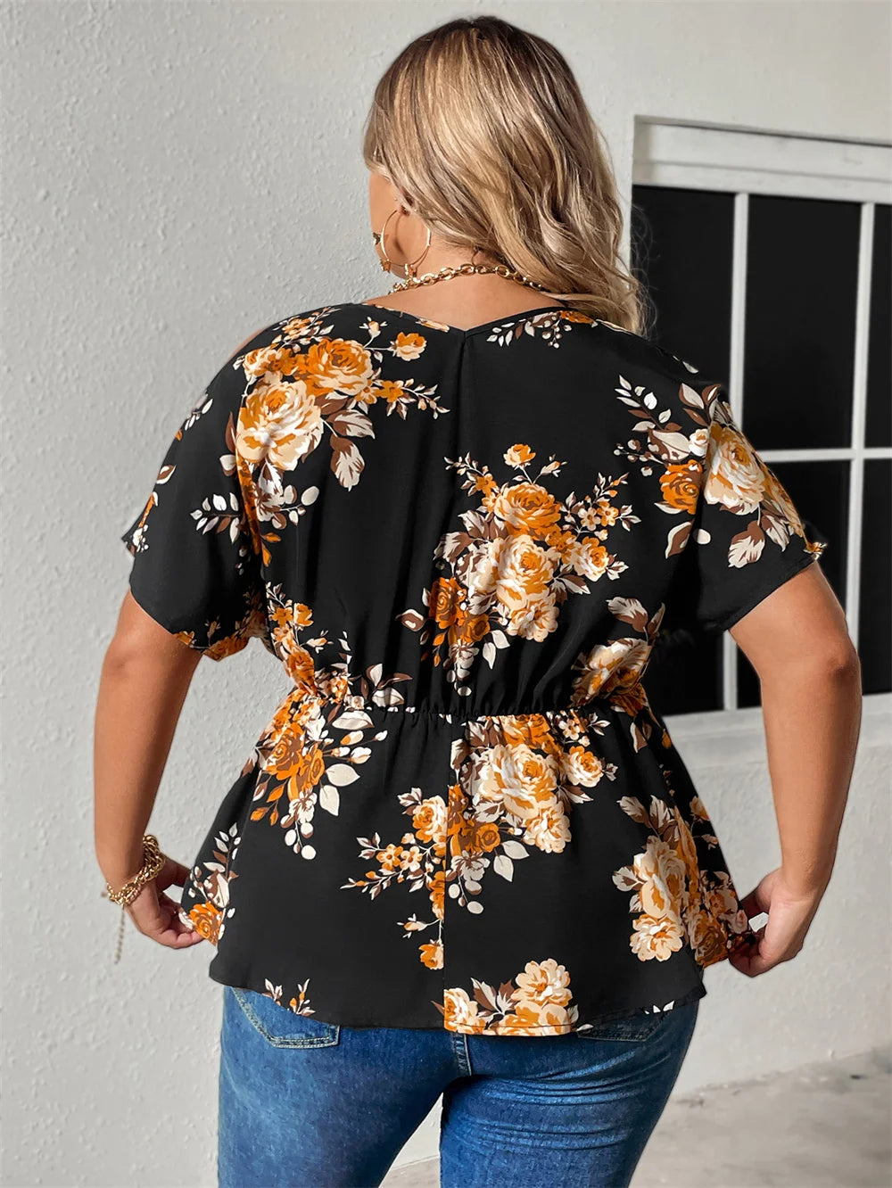 Emilia - Plus Size Floral Cold Shoulder Blouse