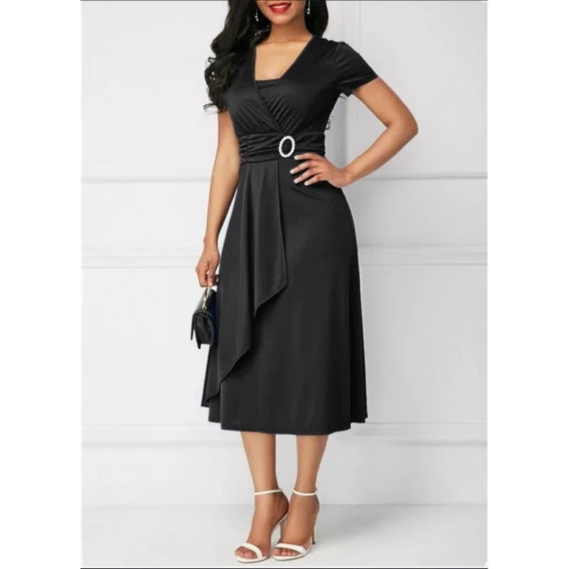 Delilah - Plus Size V-Neck Ruched Midi Dress