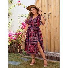 Fiona - Plus Size Floral Print A-Line Dress with V-Neck and Ruffle Sleeves