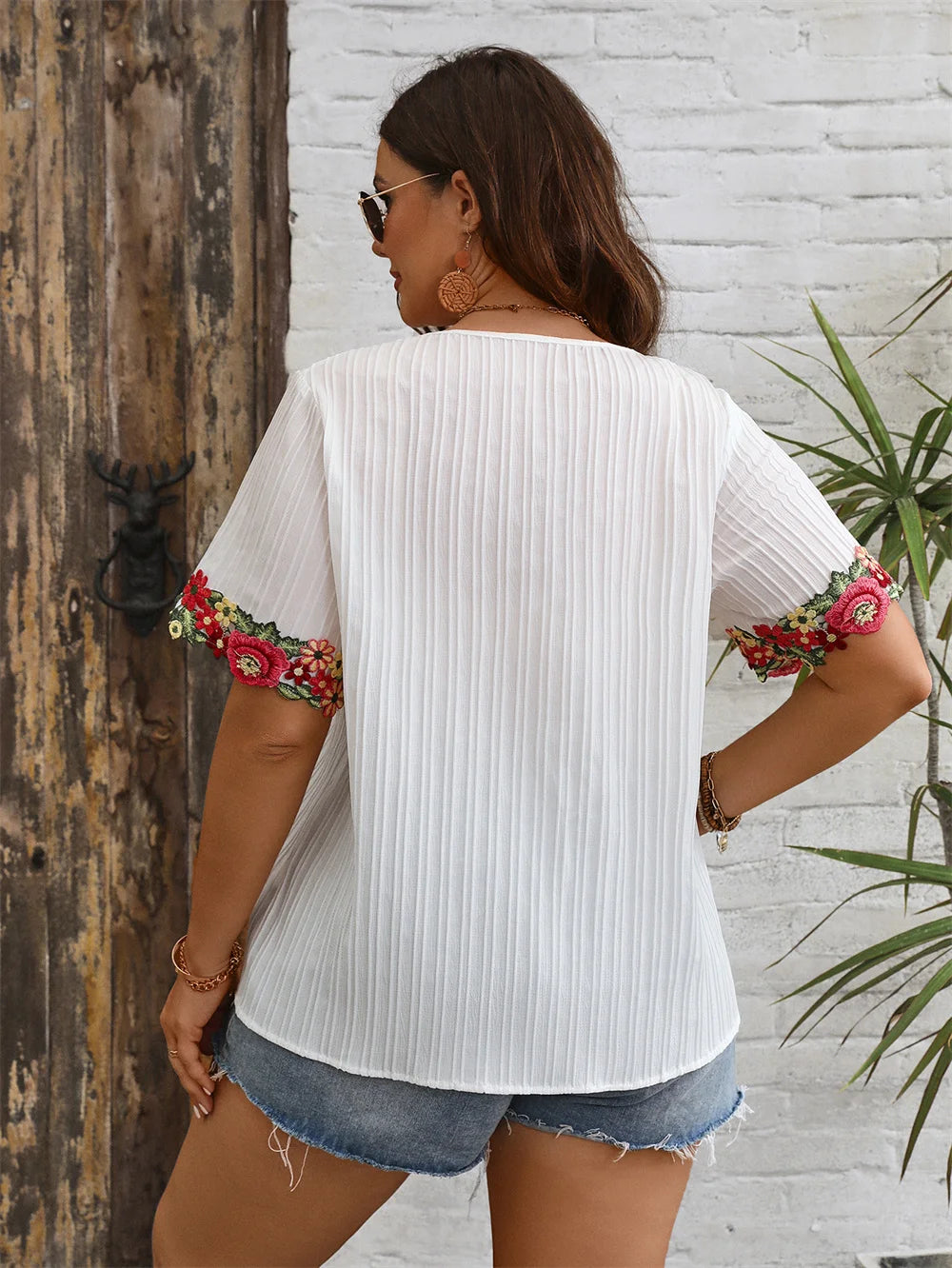 Nora - Plus Size Asymmetric Collar Blouse
