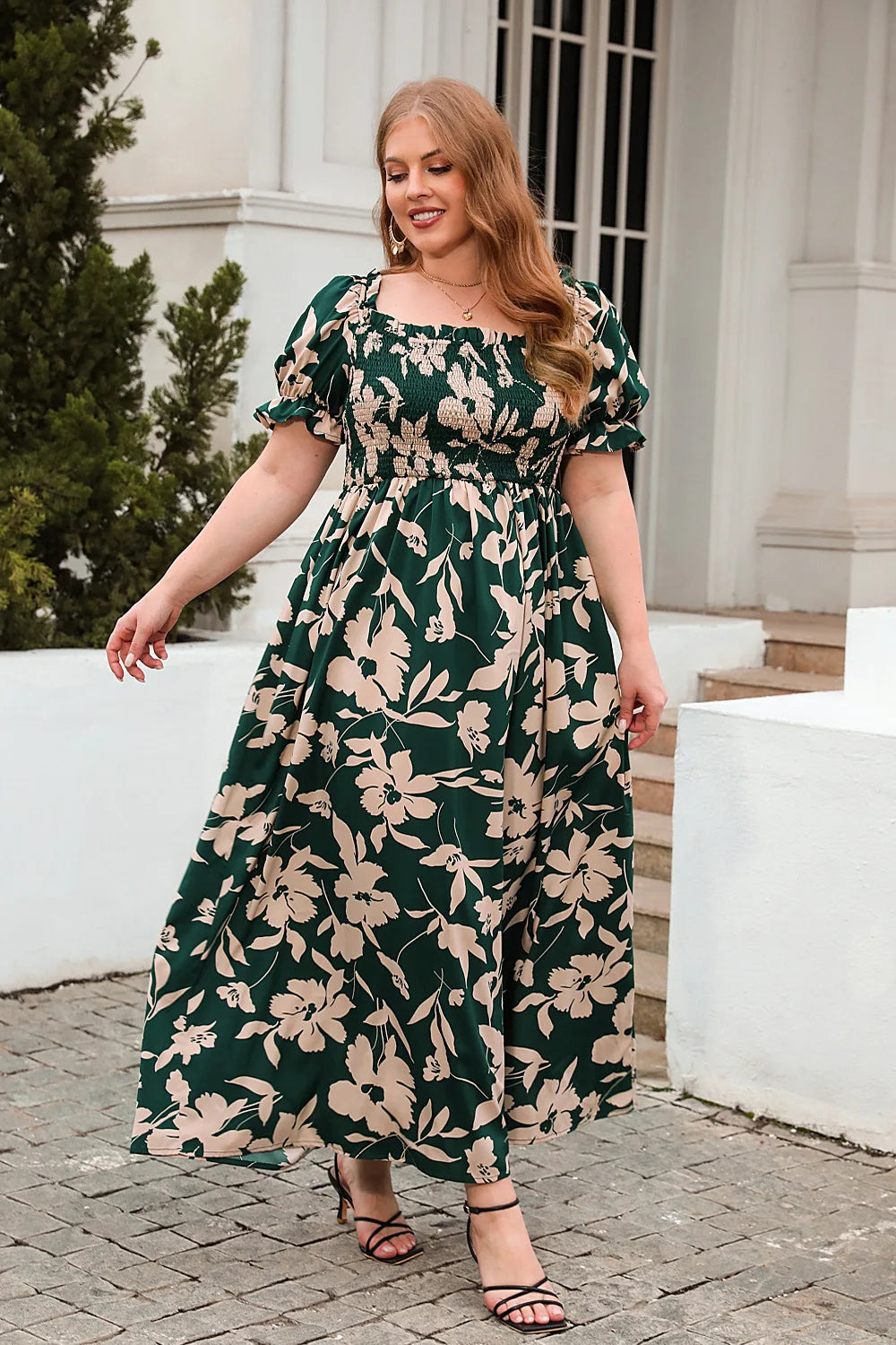 Leila - Plus Size Square Neck Floral Print Puff Sleeve Dress