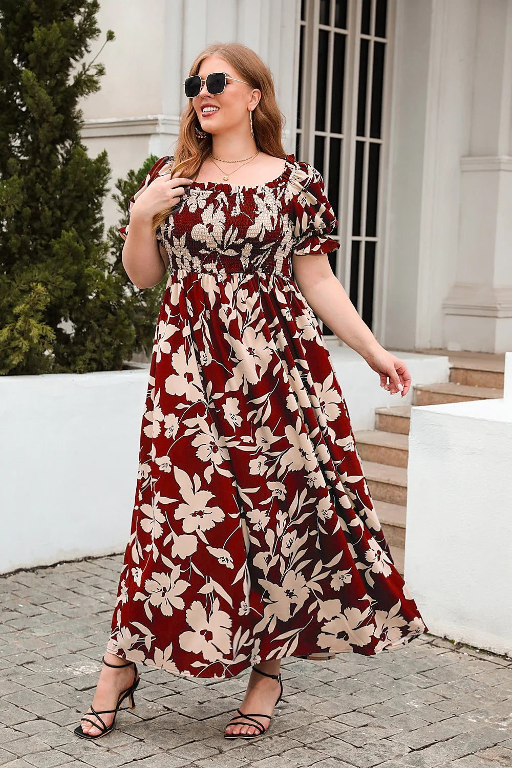 Leila - Plus Size Square Neck Floral Print Puff Sleeve Dress