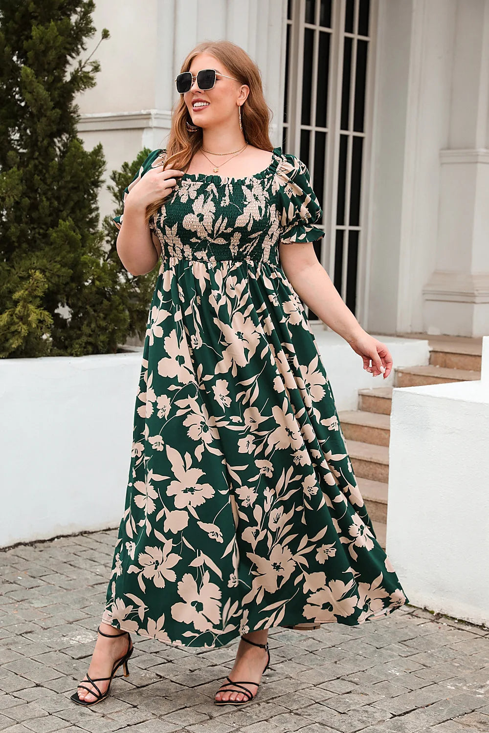Leila - Plus Size Square Neck Floral Print Puff Sleeve Dress
