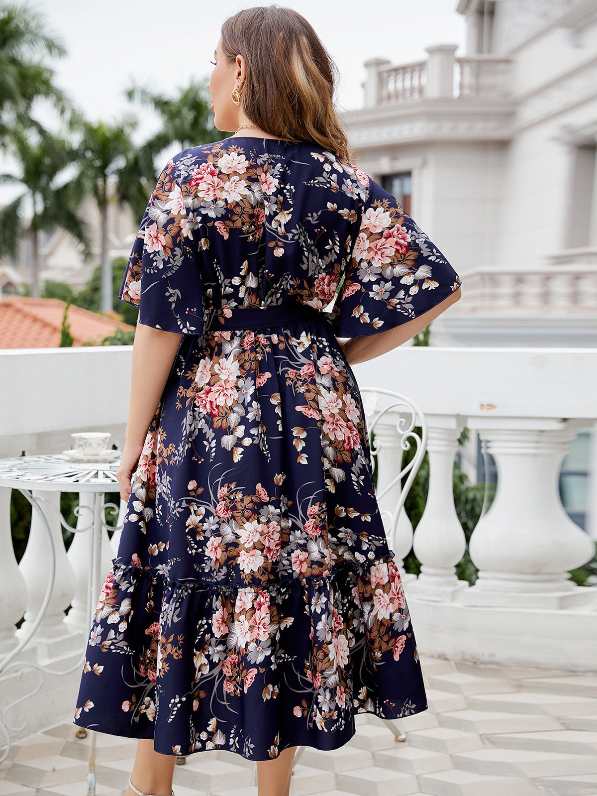 Laura - Plus Size V-Neck Ruffle Sleeve Dress