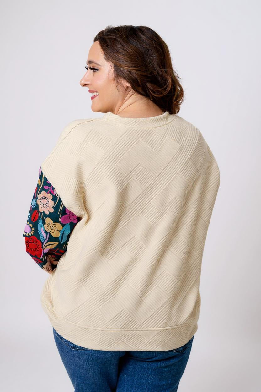 Camila – White Textured Pullover Top